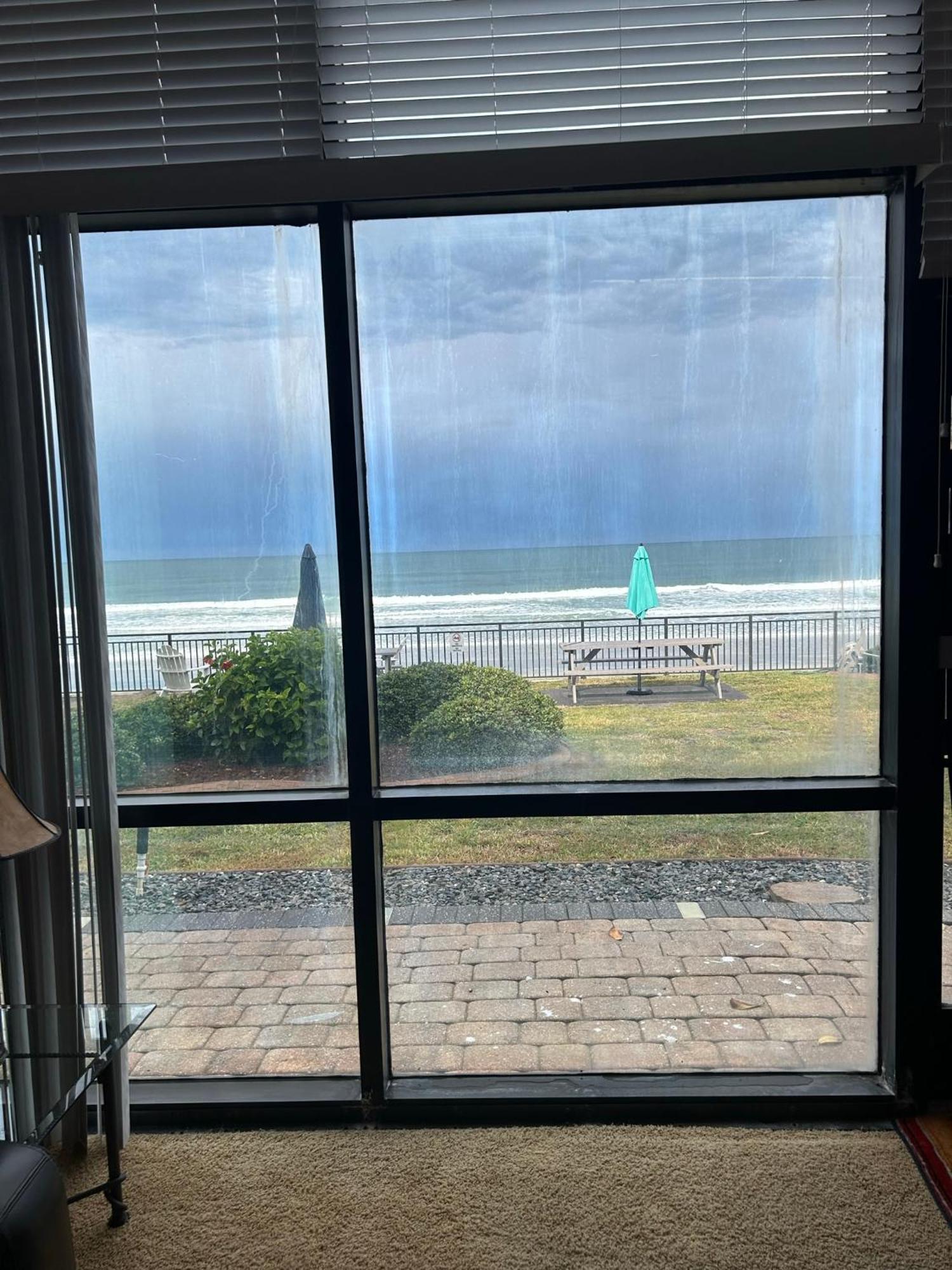 Aparthotel Oceanside Daytona Beach