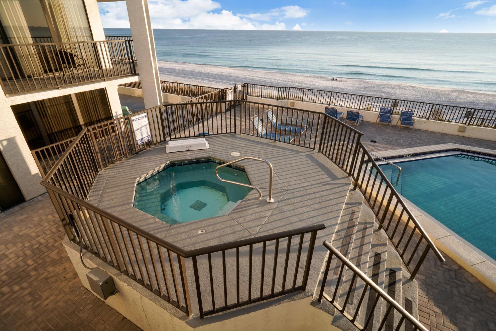 Holiday home Aquavista #206-w By Book That *