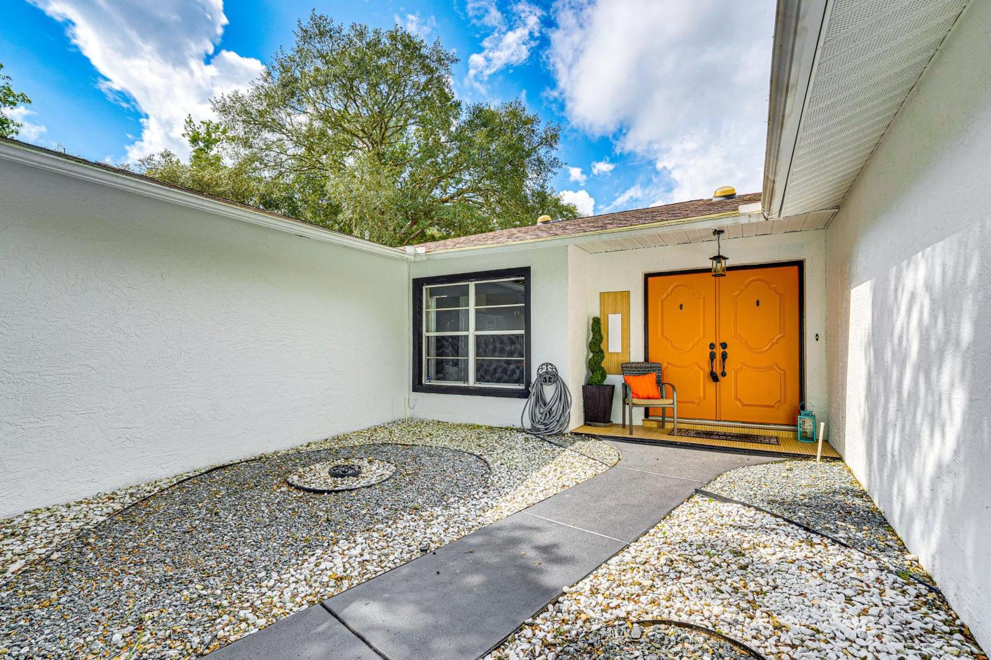 Spacious Citrus Hills With Pool And Game Room!