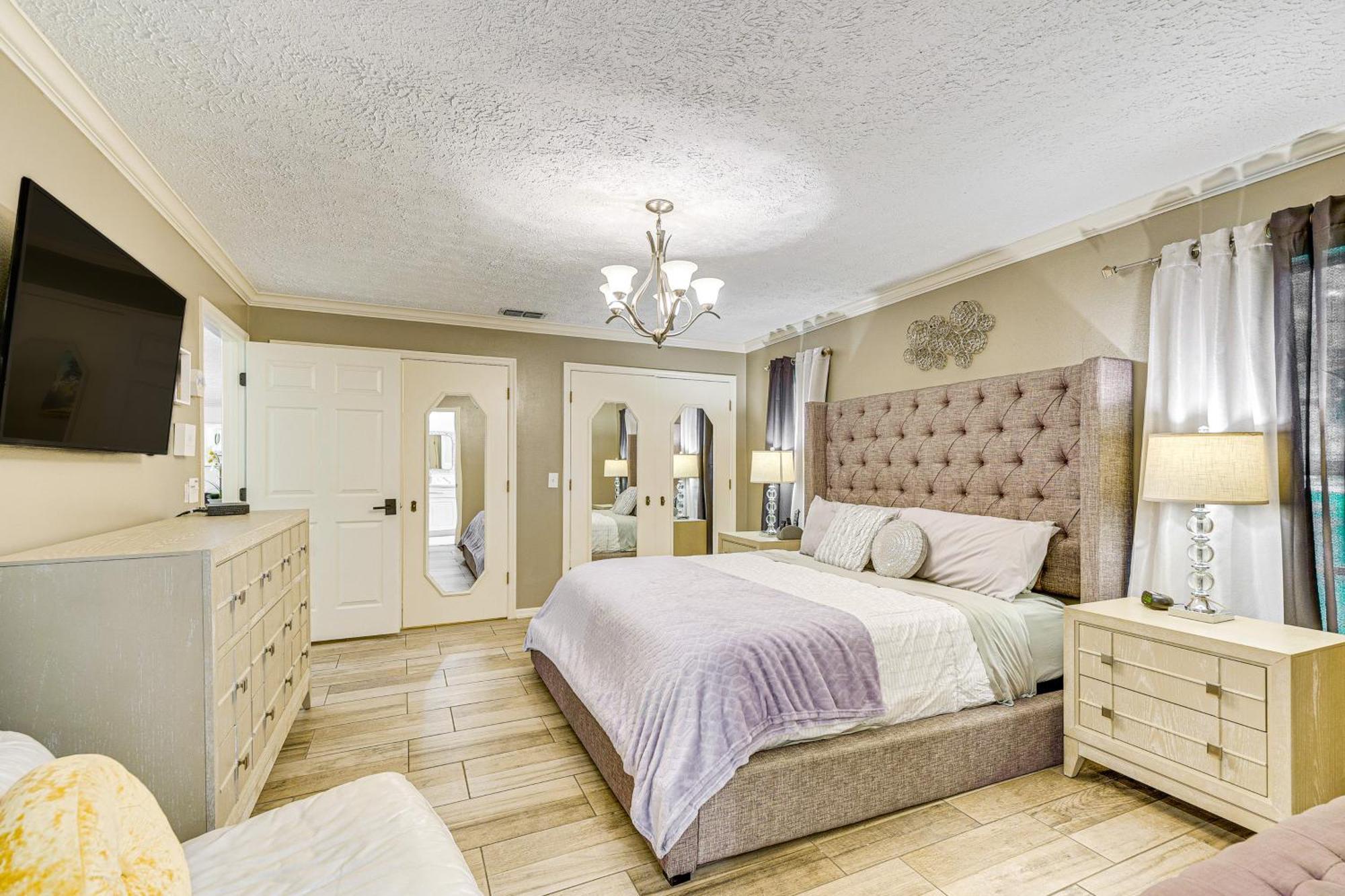 Spacious Citrus Hills With Pool And Game Room! Holiday home Hernando