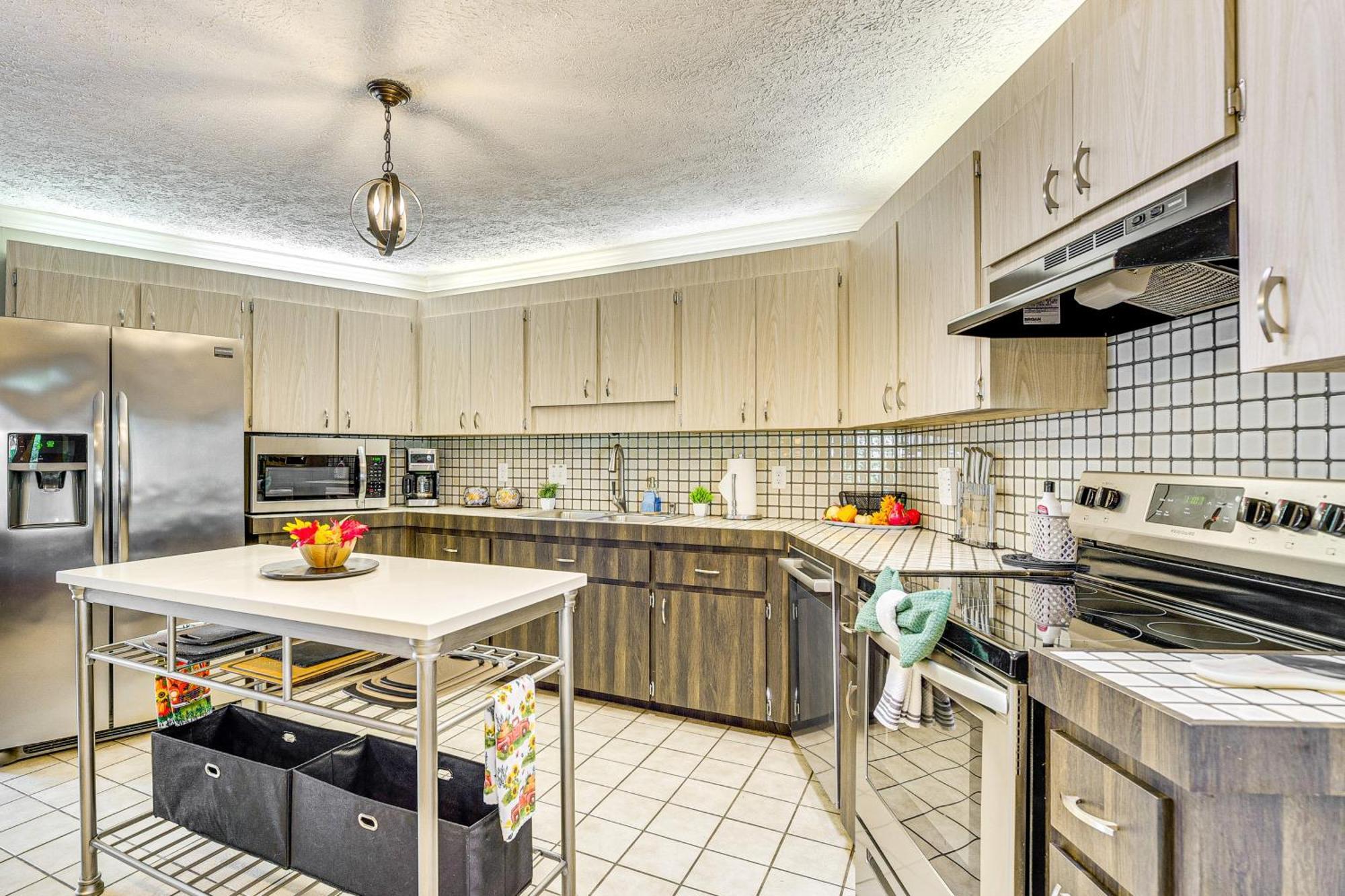 Holiday home Spacious Citrus Hills With Pool And Game Room!