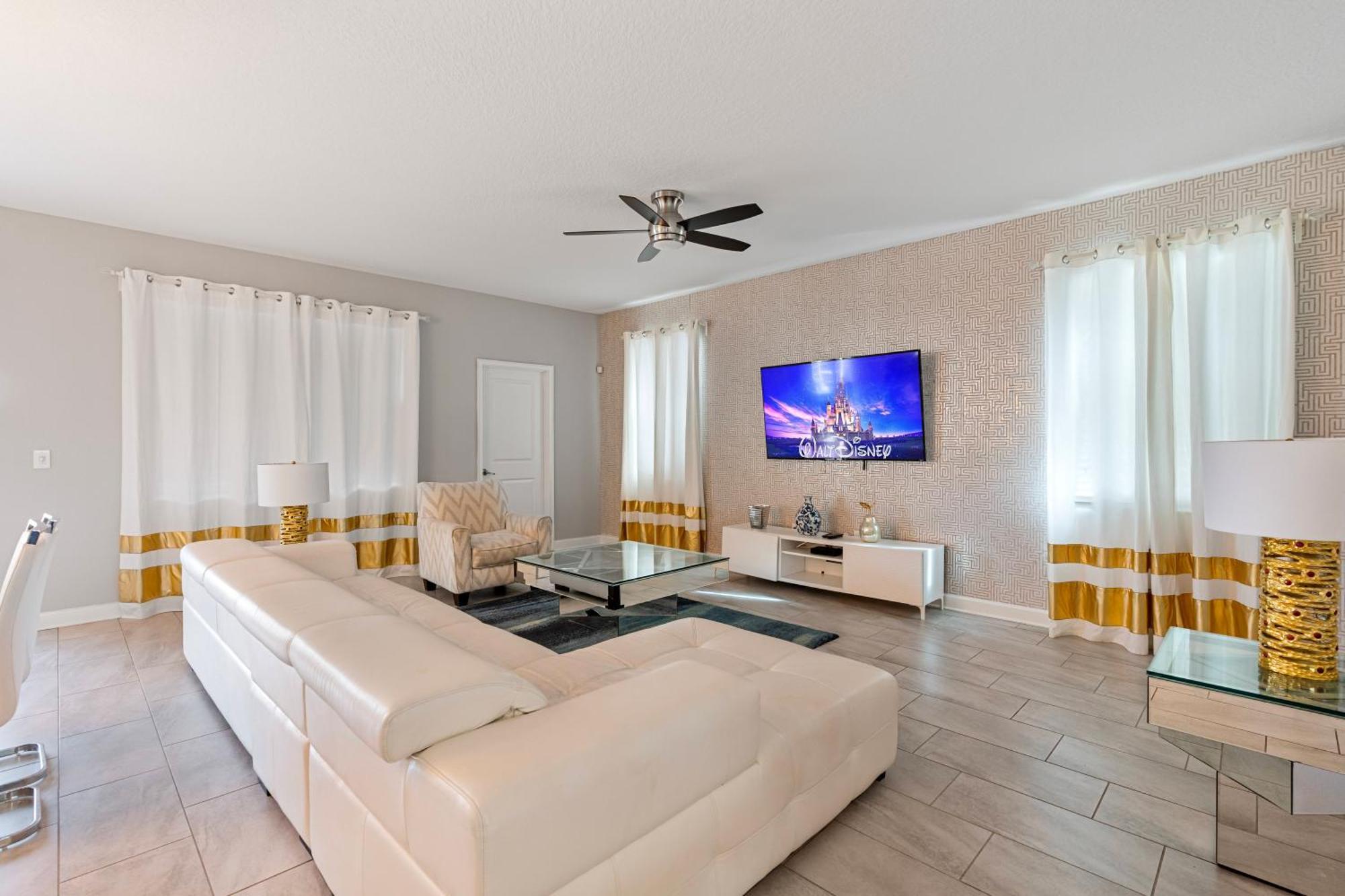 Amazing 6 Bedrooms5 Bathrooms At Champions Gate 3 *
