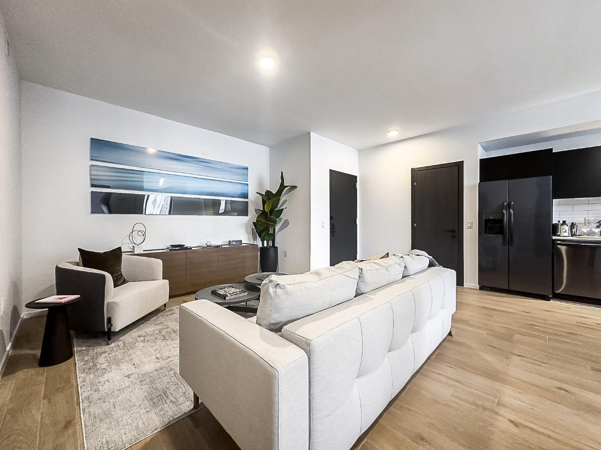 Apartment Downtown By Vacation