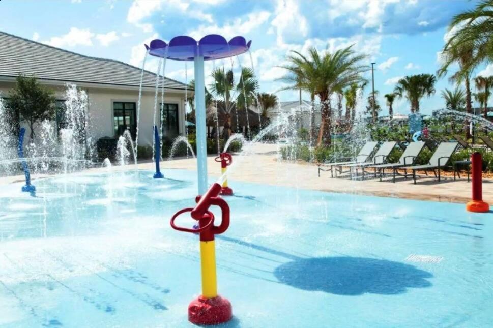 Holiday home New 8 Bedrooms And 5 Bathrooms At Storey Kissimmee