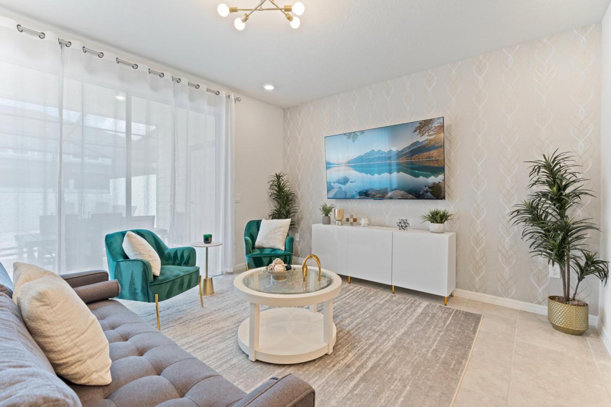 Luxury 5 Bedrooms Pool 9 Miles From Holiday home Davenport