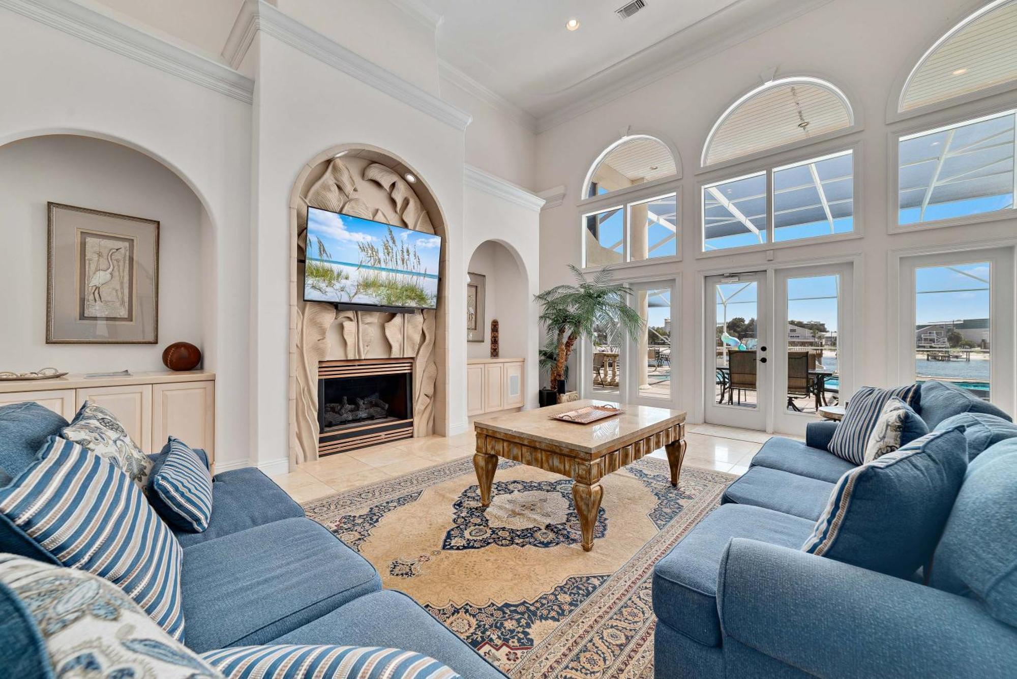 Lucky View House