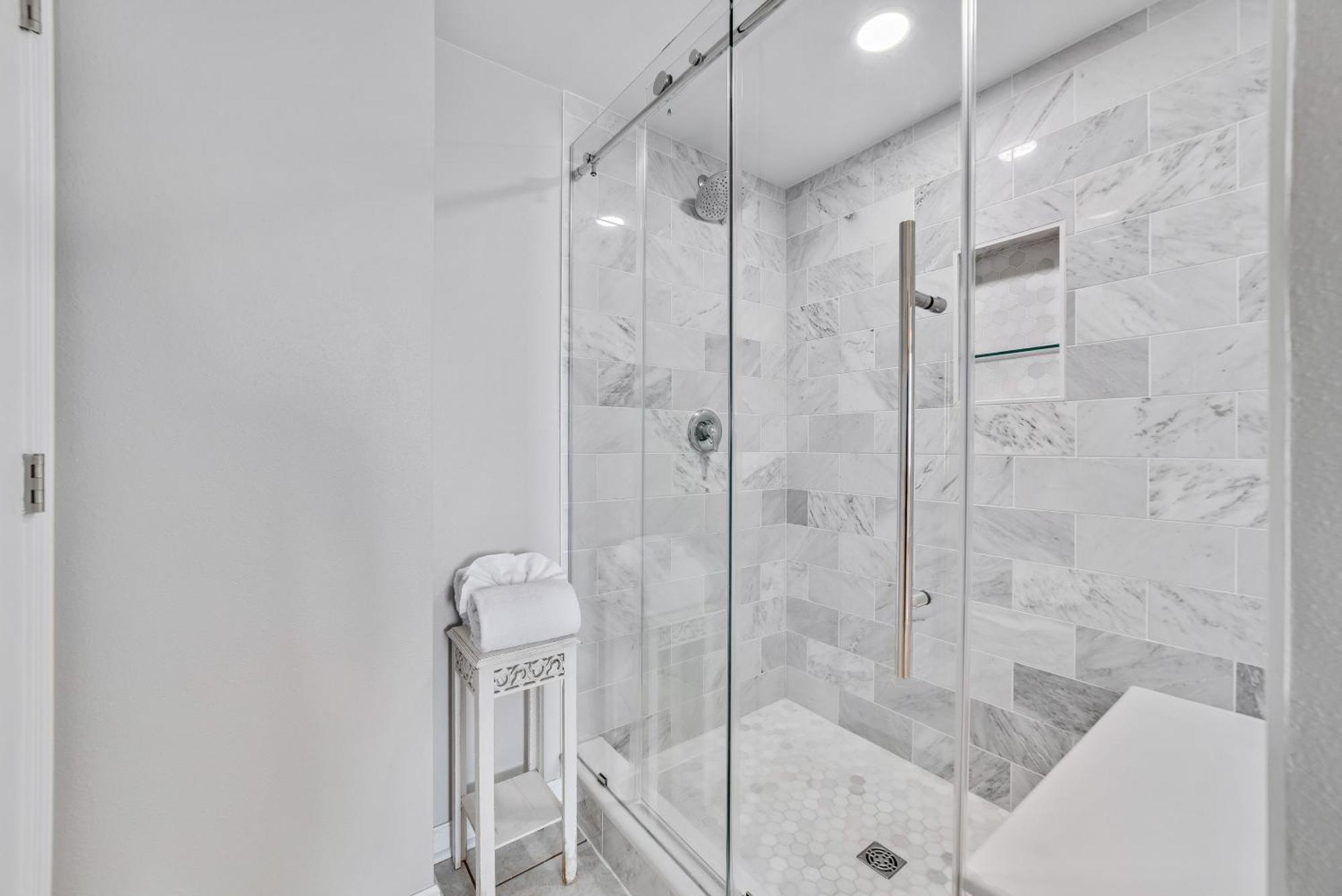 Apartment Spanish Key Unit 508