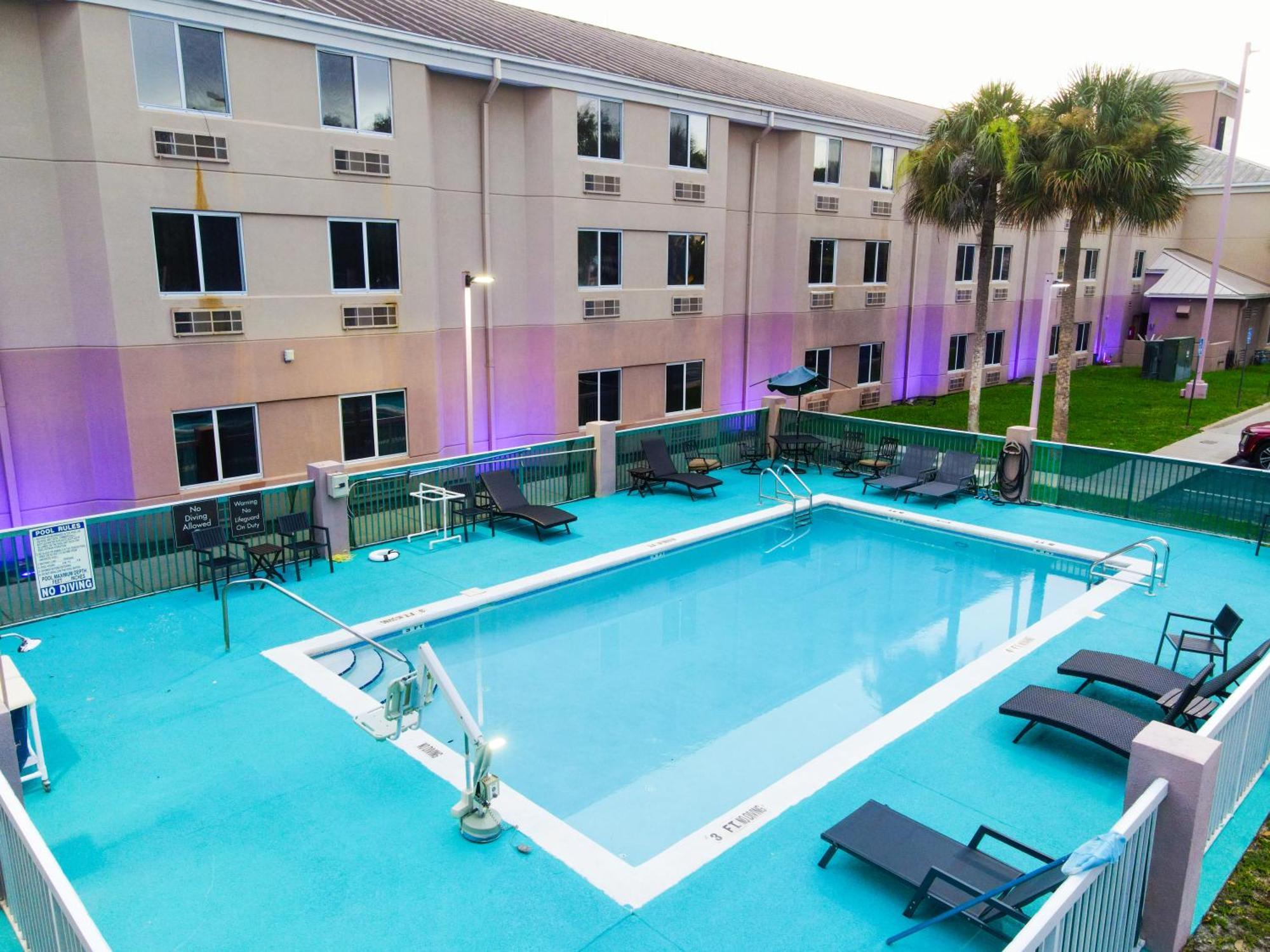 Sleep Ormond - Daytona Inn Ormond Beach