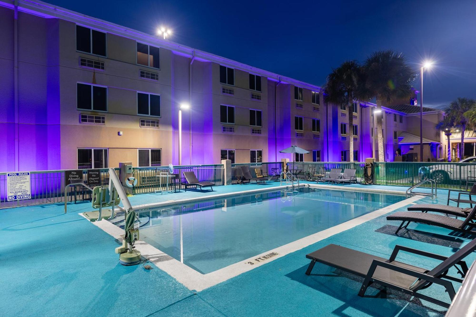 Sleep Ormond - Daytona Inn