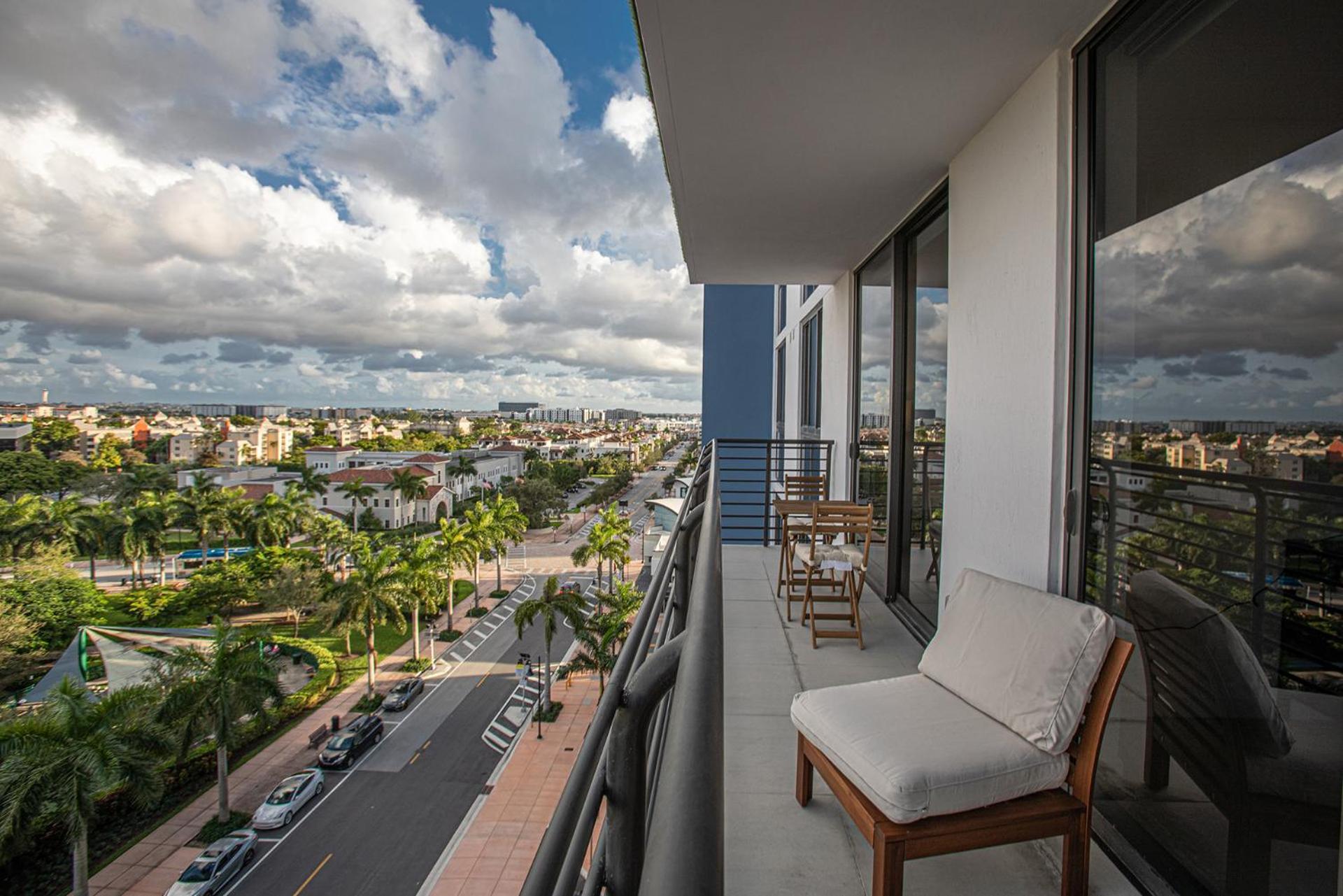 Luxury 1bd/1bt In Downtown Doral Miami