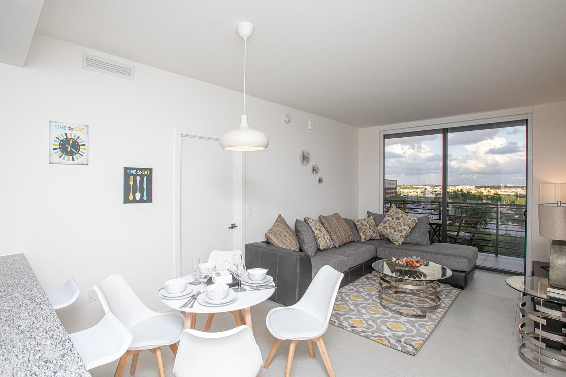 Luxury 1bd/1bt In Downtown Doral Miami