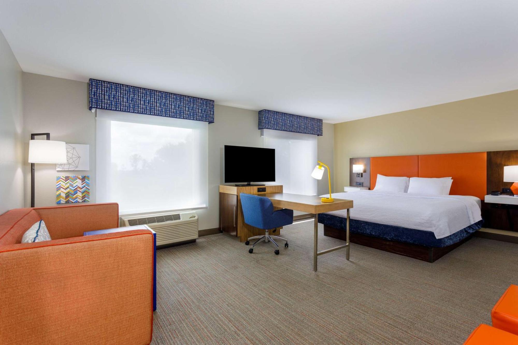 Hampton & I-10-thomasville Road Hotel Tallahassee