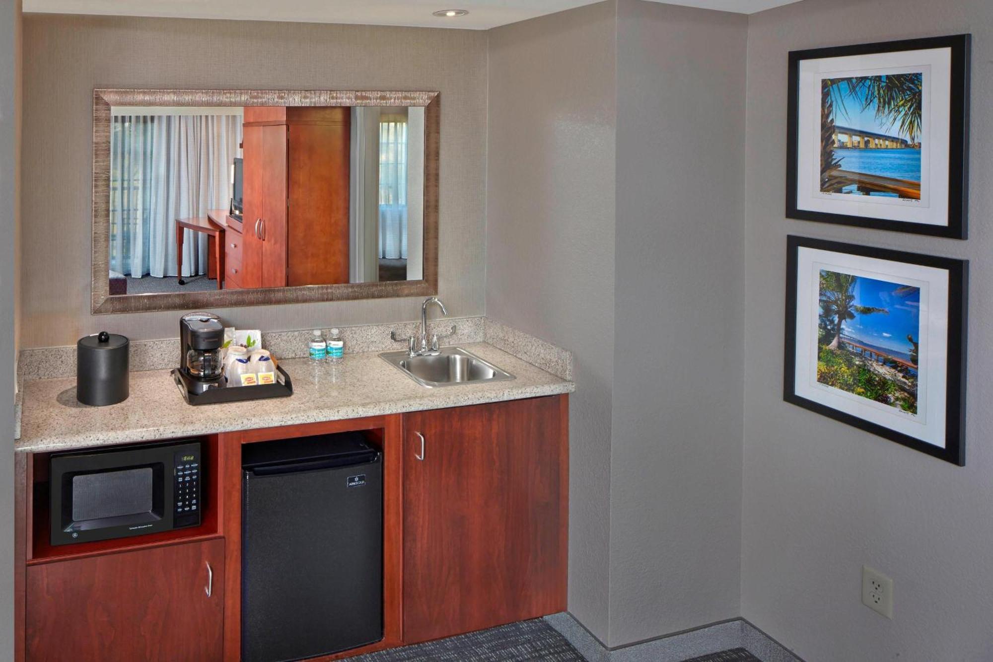 Courtyard By Marriott Hotel 3*