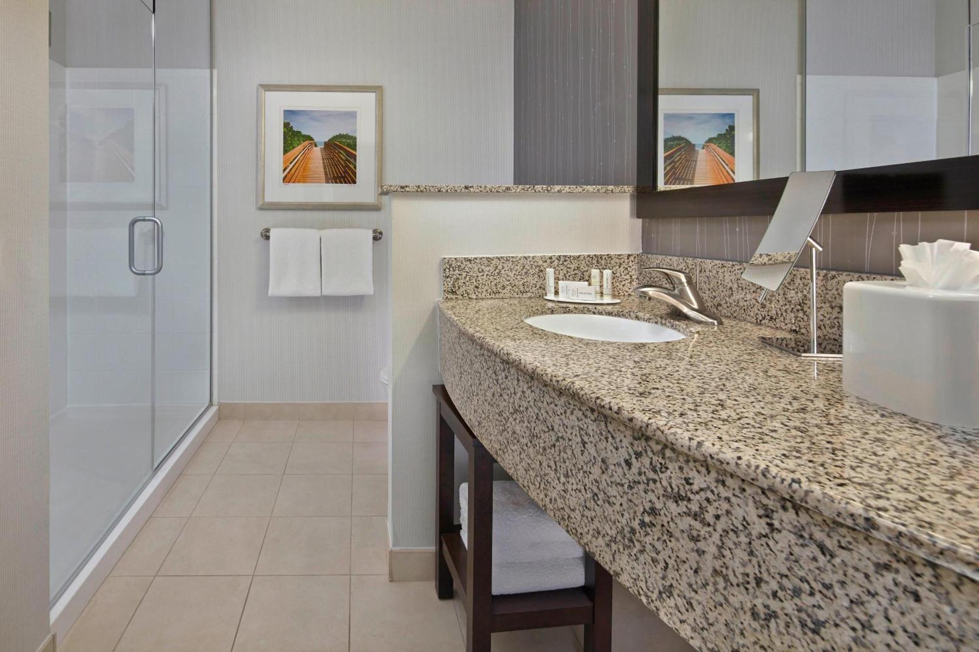 Courtyard By Marriott 3*