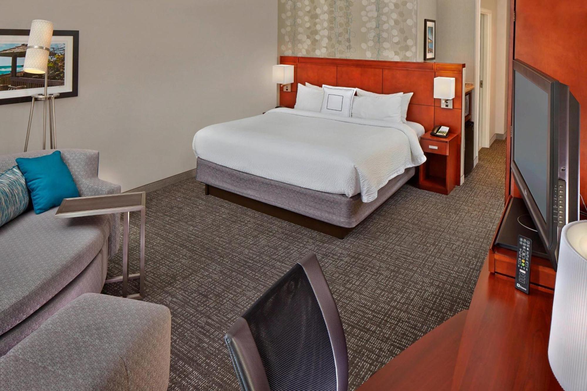 Hotel Courtyard By Marriott 3*
