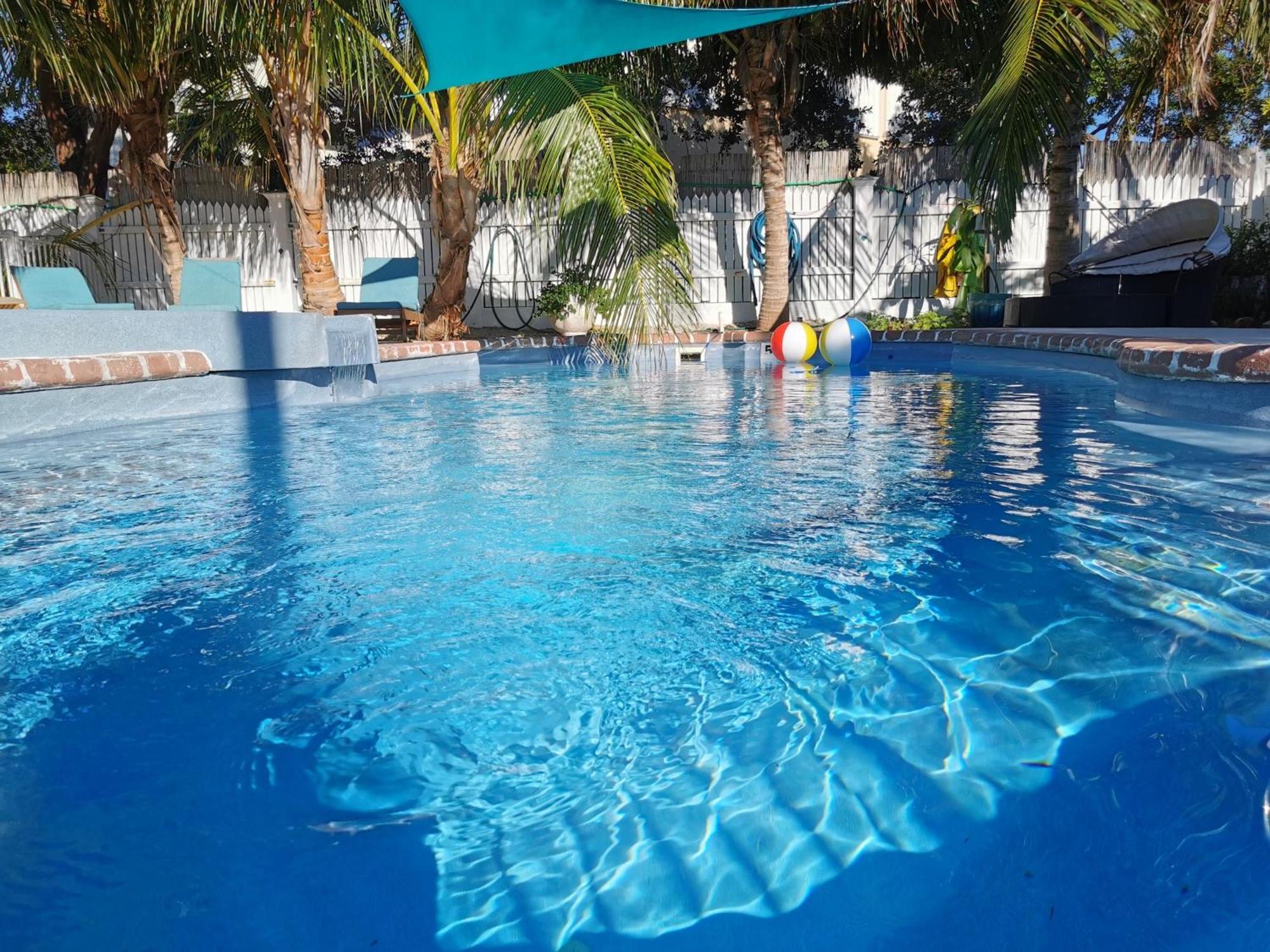 Ocean View With Pool, 4 Bedroom Near Key West Villa *