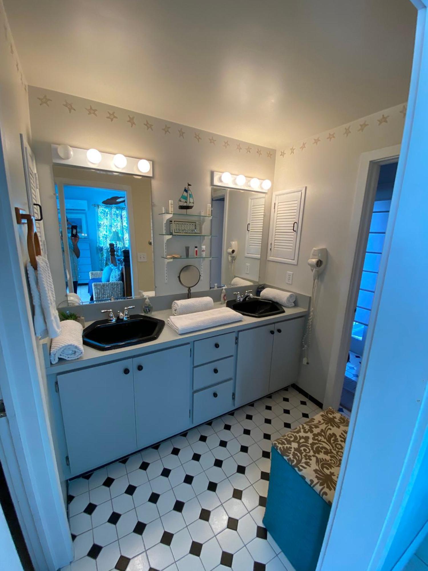 Ocean View With Pool, 4 Bedroom Near Key West Cudjoe Key