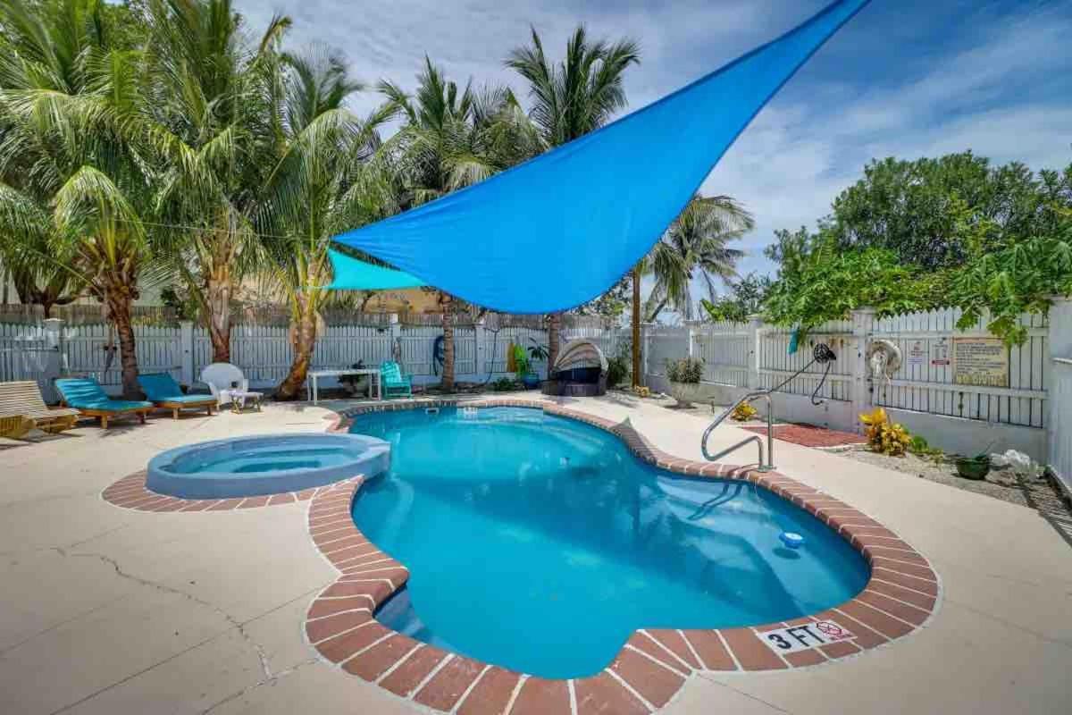 Ocean View With Pool, 4 Bedroom Near Key West Cudjoe Key