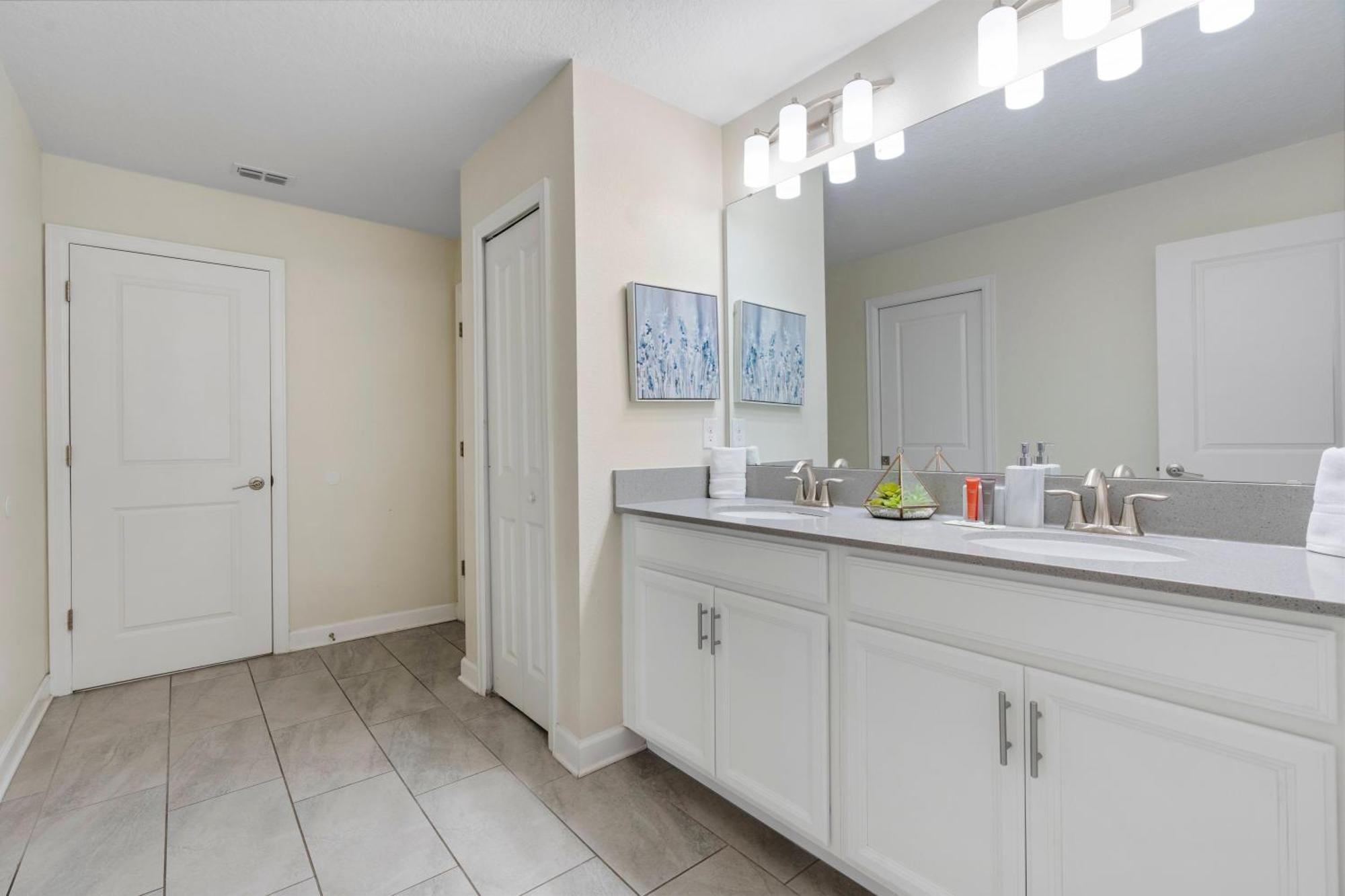 Luxury 9 Bedrooms Poolgames Kissimmee