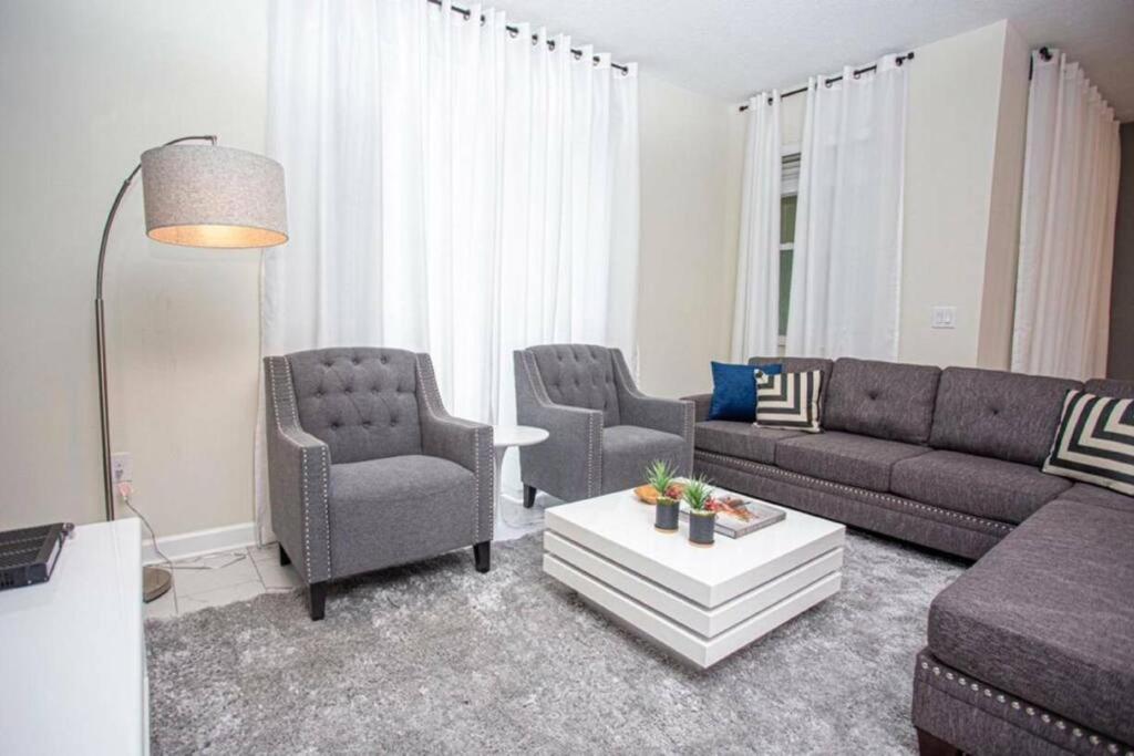 Holiday home Oasis Vacation 12 Miles From 432