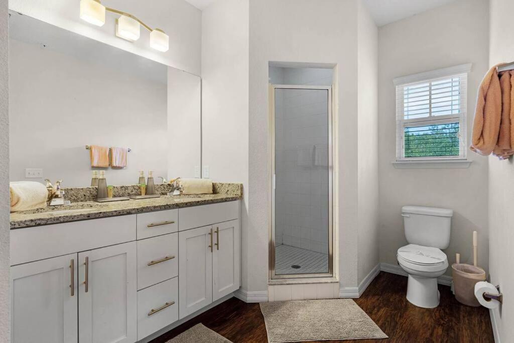 Holiday home World Charm 4br And 3ba! *