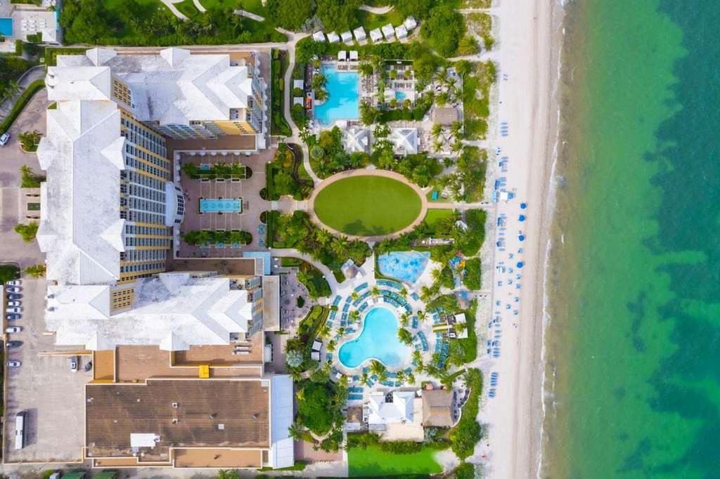 Stunning Sited The Ritz Carlton Apartment Miami
