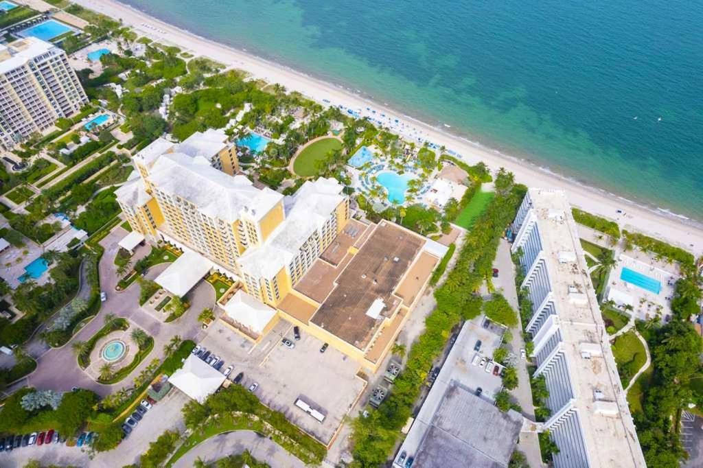 Stunning Sited The Ritz Carlton * Miami