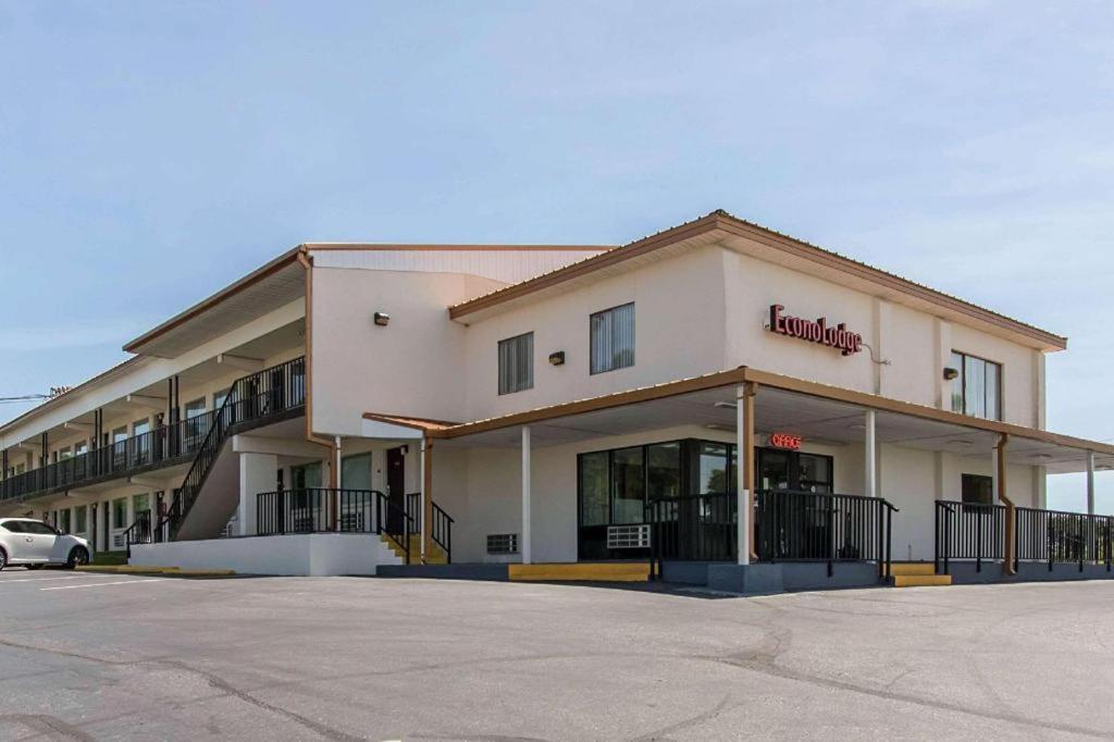 Hotel Econo 2*