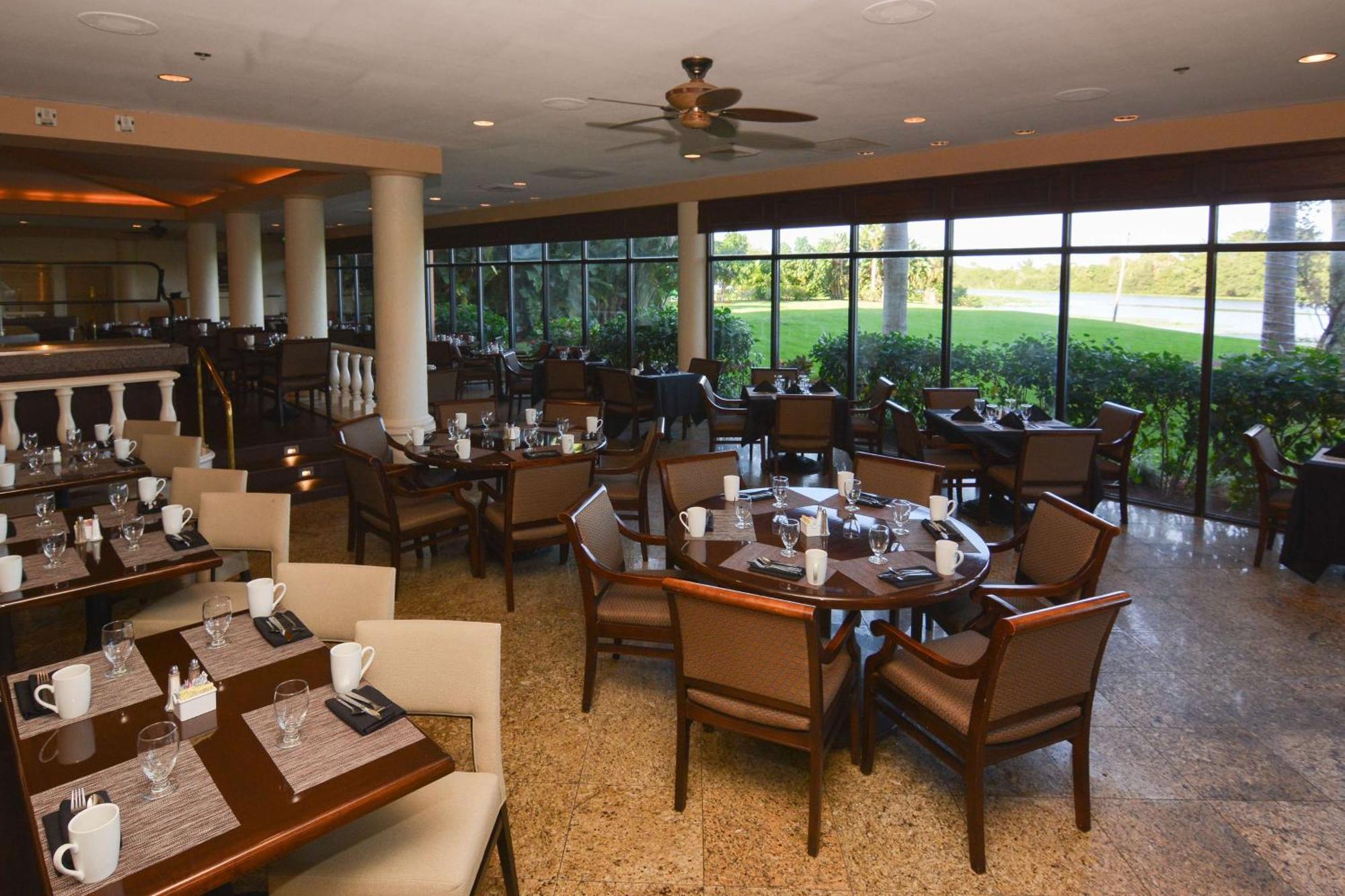 Hilton Palm Pbi 3*