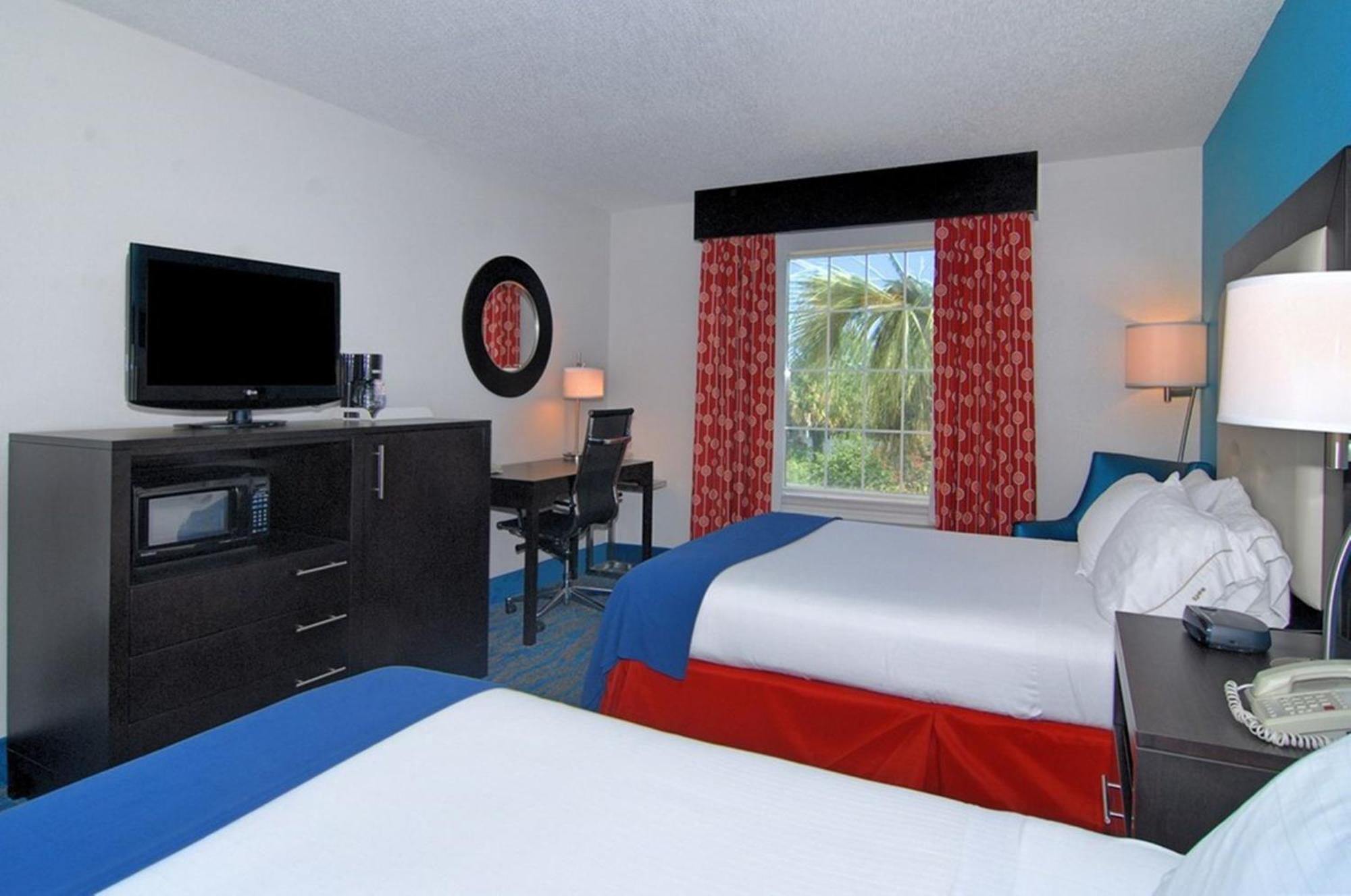 Express E - Commons Mall Area By Ihg Hotel 2*