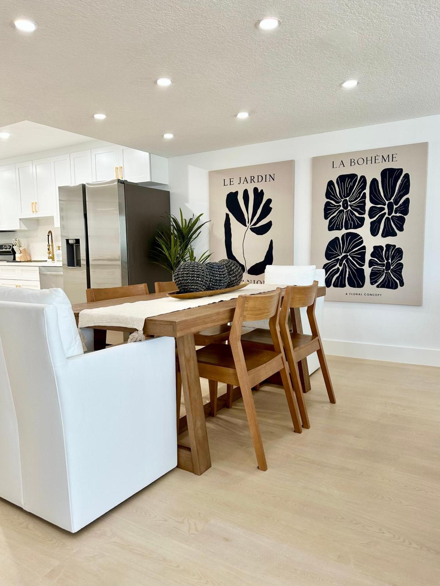 Coastal Chic Getaway Modern 2 Bed 2 Bath In Key Largo, Marina Pool Pickleball