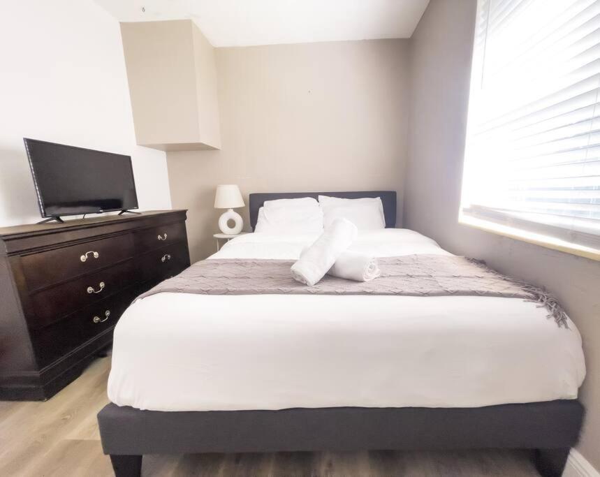 Cozy 3 - 2, Heated Pool & Jacuzzi, 10 Min And Olas