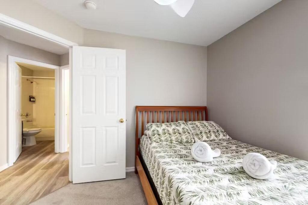 Holiday home Pet-friendly W/pool Near Disney&championsgate