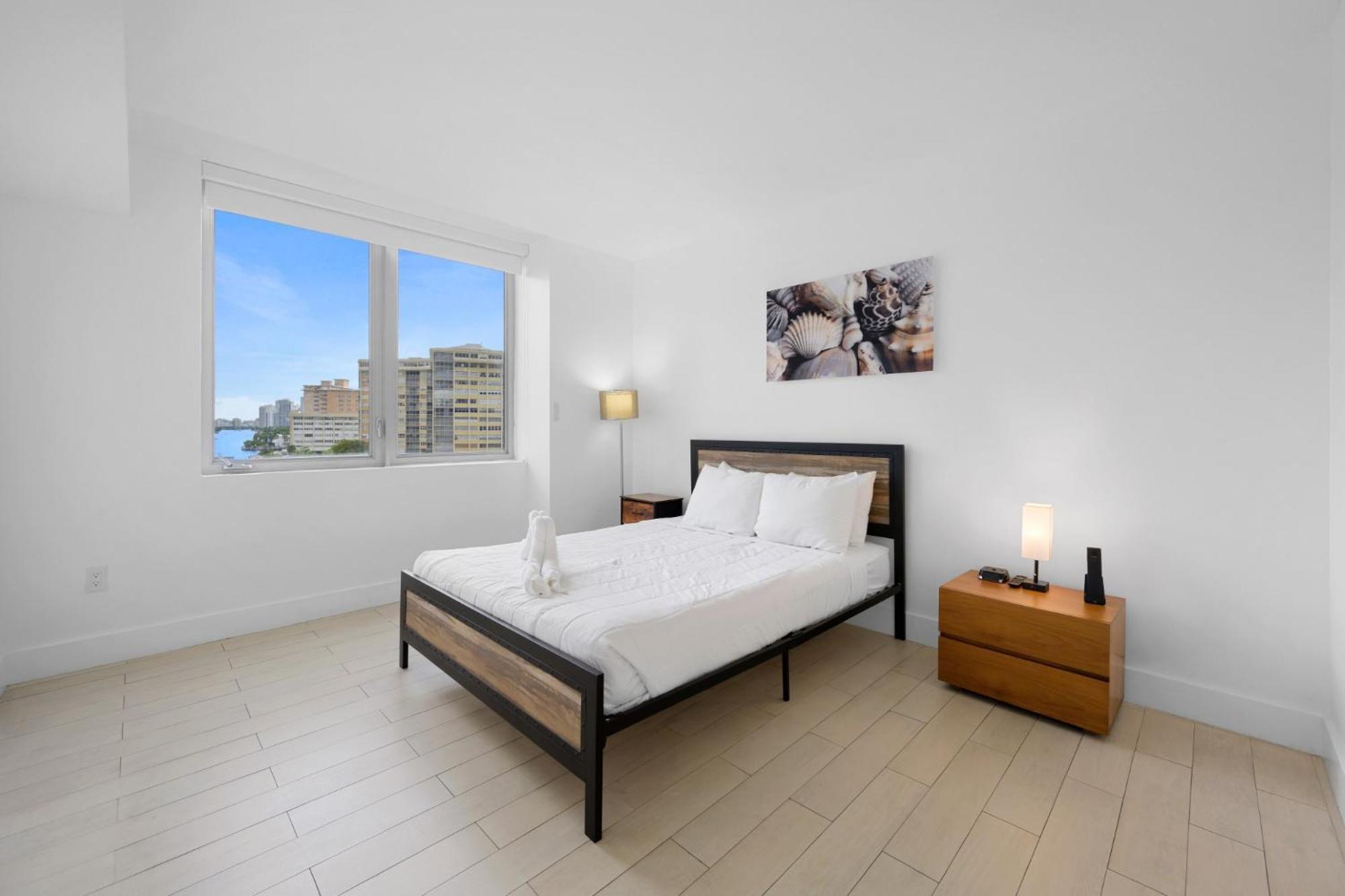 Hallandale Sky Water View Apartment *