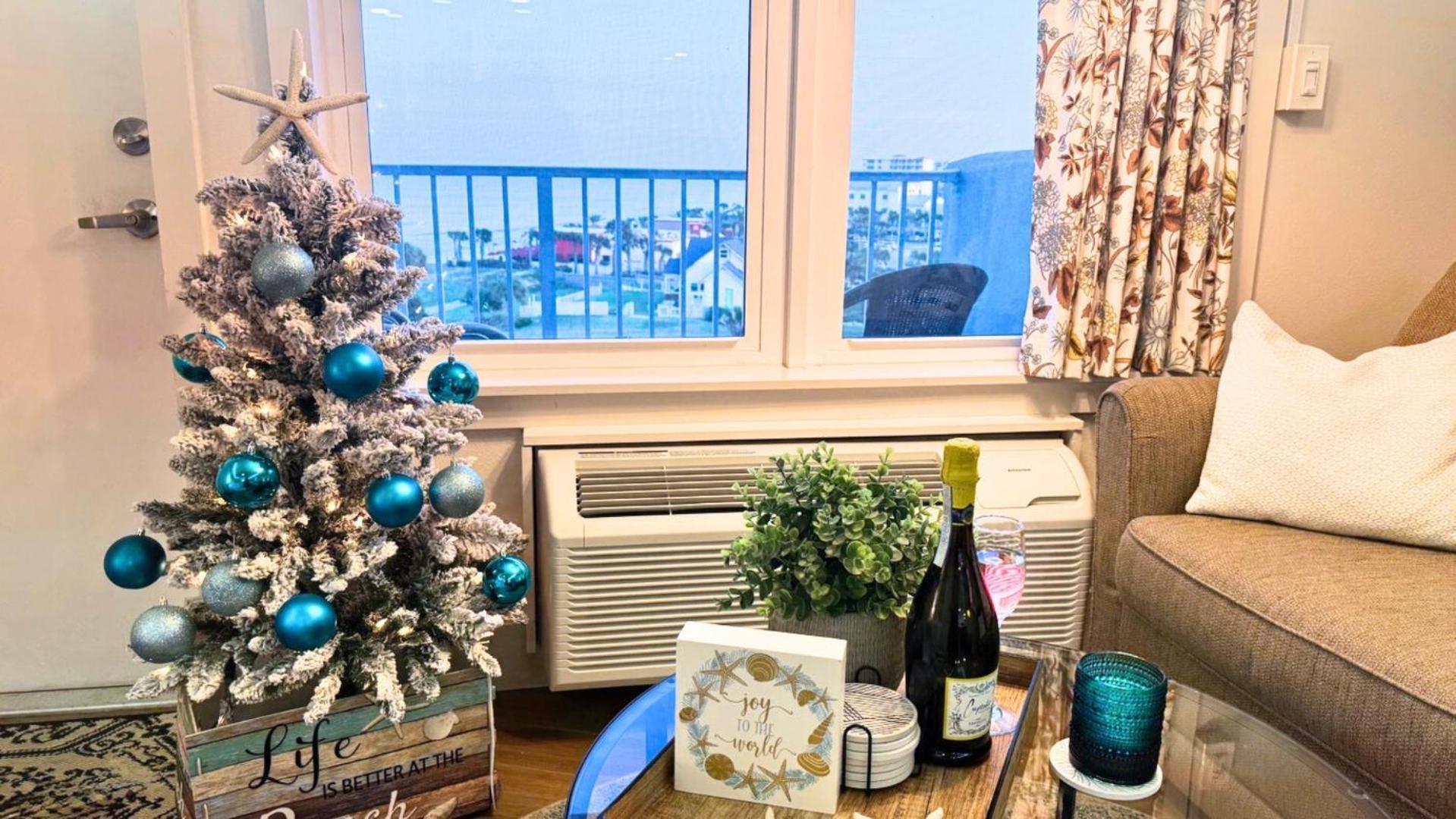 Open For 2025 Bikeweek - Luxury Beachfront - Private Balcony With Ocean View - Heated Pool - Hot Tub - Tiki Bar - Sauna Aparthotel Daytona Beach
