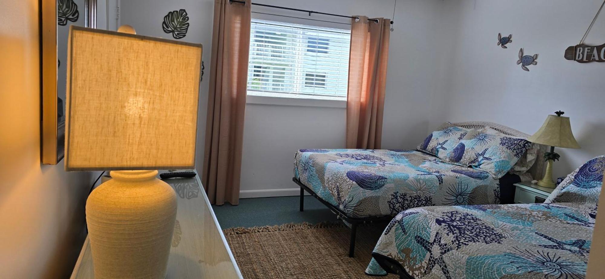 Aparthotel Paradise Awaits At Key Colony *