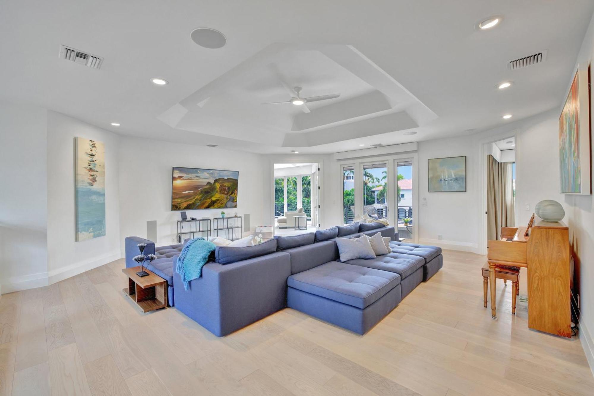 Elegant Waterfront Estate 6br- 6.5ba Fort Lauderdale