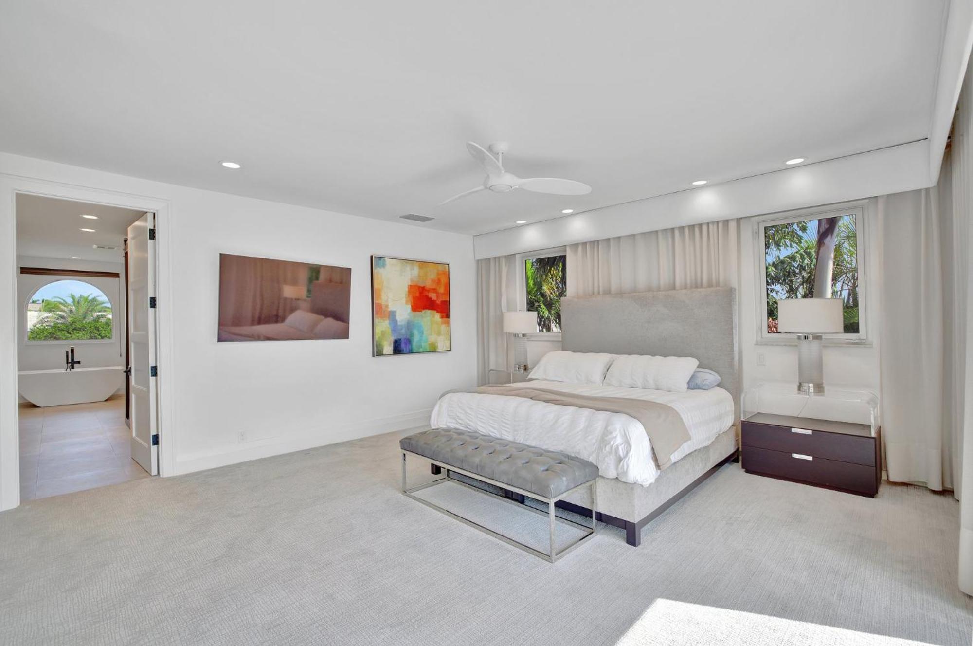 Elegant Waterfront Estate 6br- 6.5ba * Fort Lauderdale