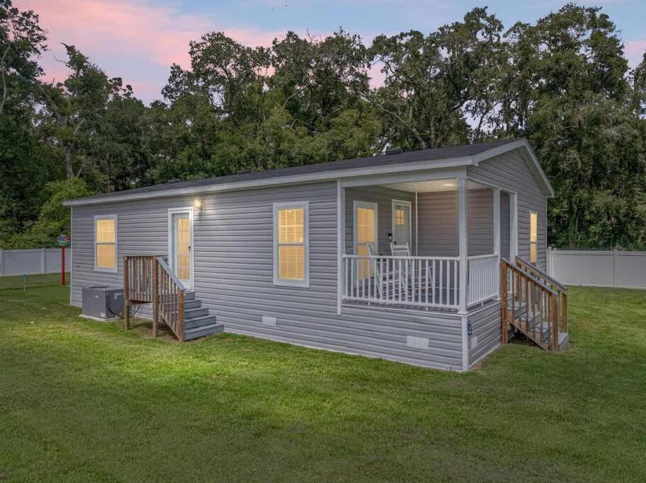 The Cozy Holiday home Zephyrhills