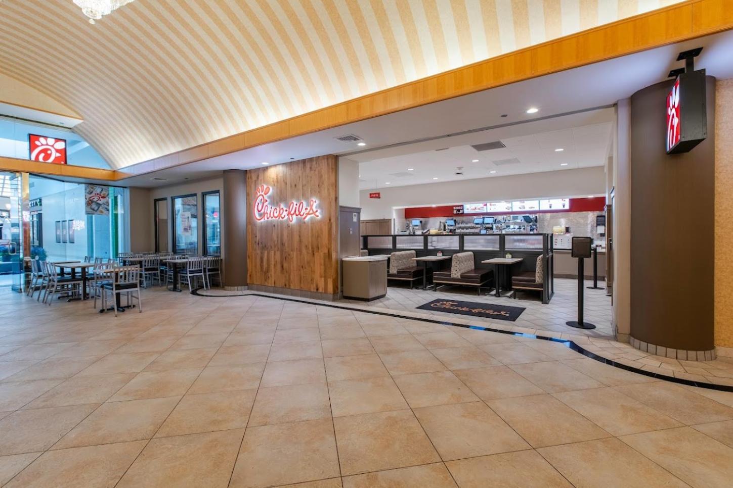 The Florida & Conference Center In The Florida Mall Hotel 4*