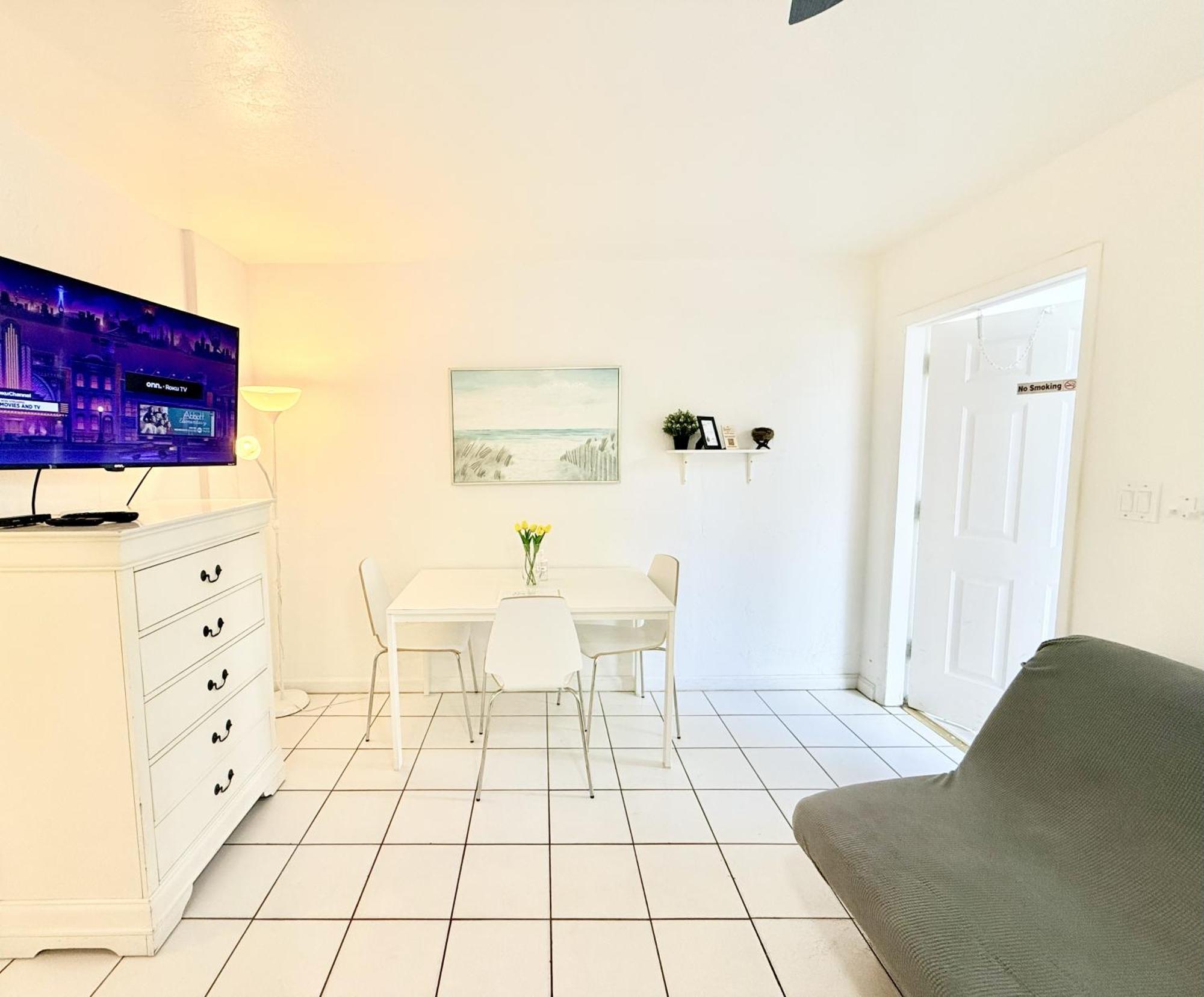 Motel Southwinds By The Gold Nests Hollywood