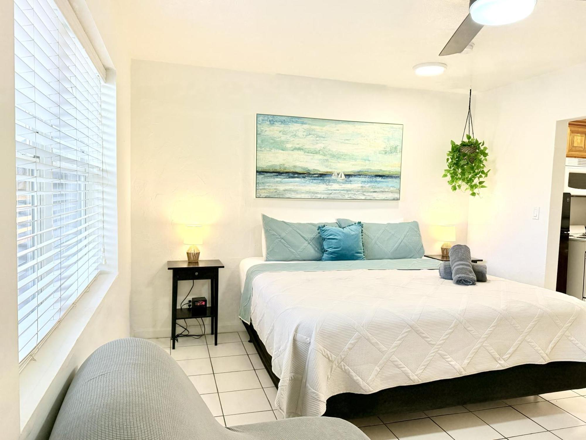 Southwinds By The Gold Nests Motel Hollywood