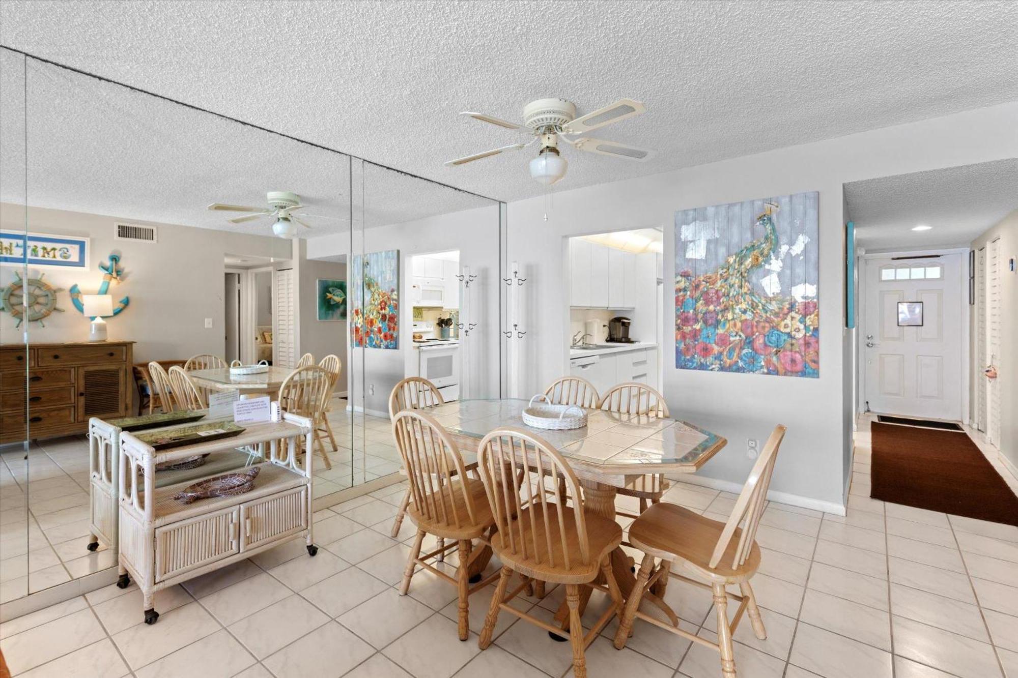 Holiday home Oceanfront Oasis