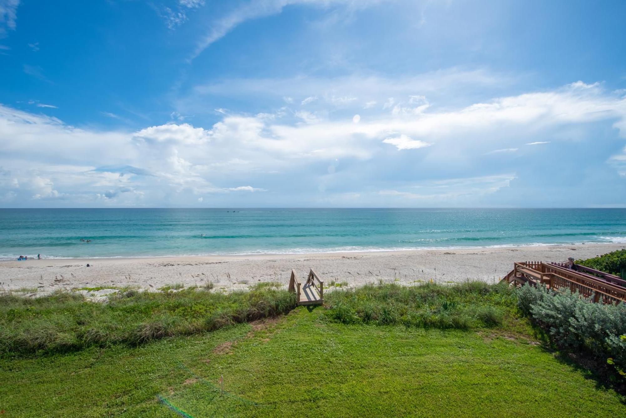 Oceanfront 4-bed Designer With Private Pool Villa Melbourne Beach