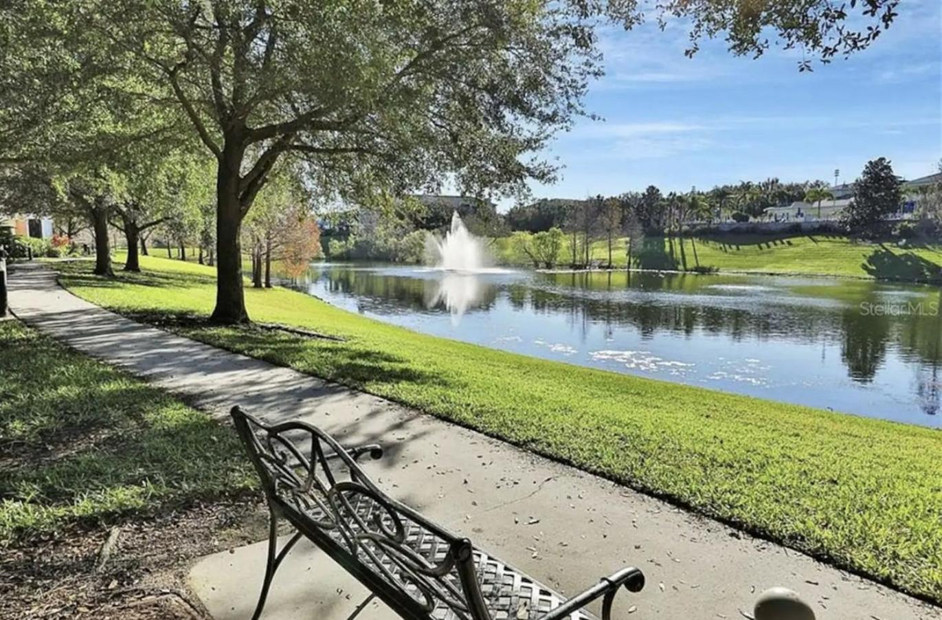 Bahama Bay Area Apartment *