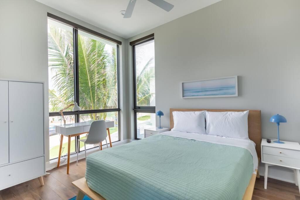 Villa Oceanfront 4-bed Designer With Private Pool Melbourne Beach