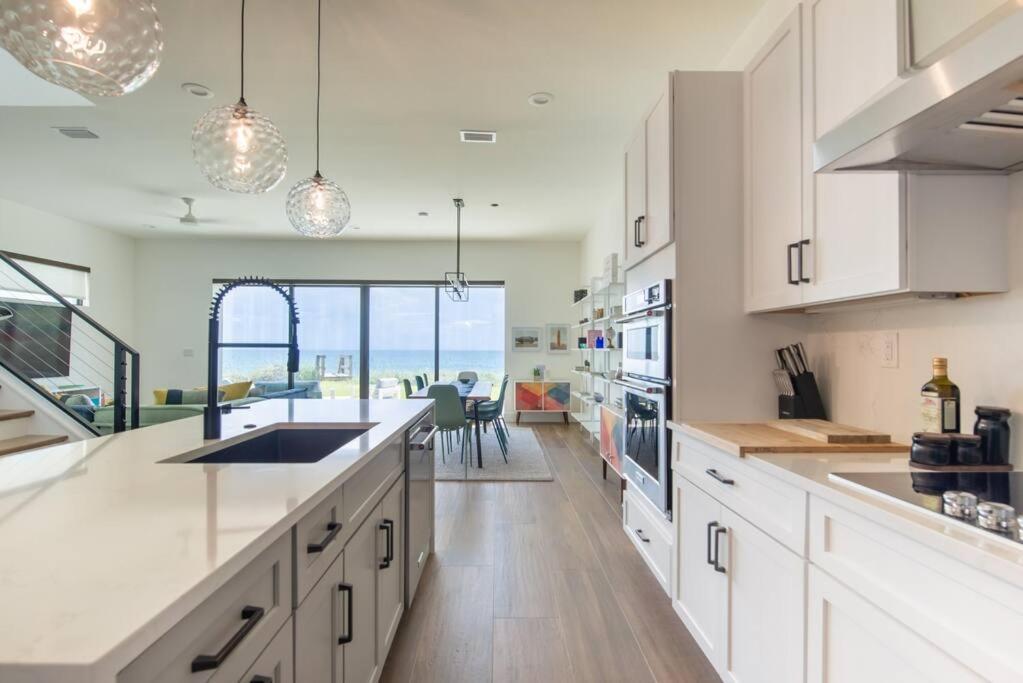 Oceanfront 4-bed Designer With Private Pool * Melbourne Beach