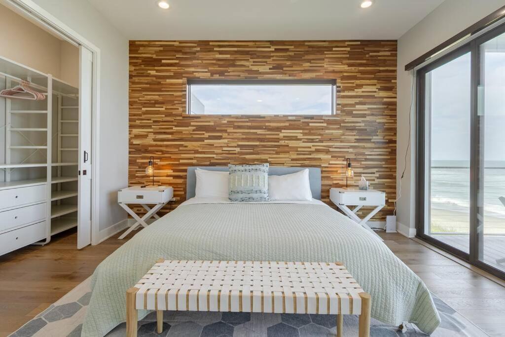 Villa Oceanfront 4-bed Designer With Private Pool *