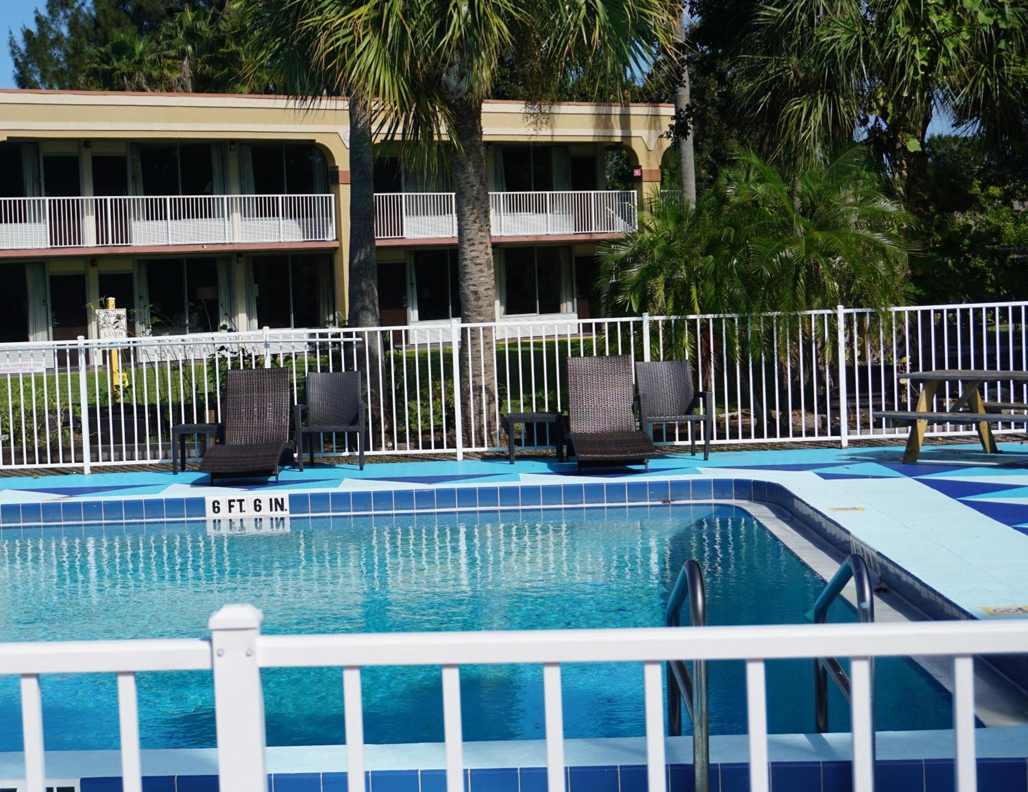 Island Of Space Coast Lodge Merritt Island