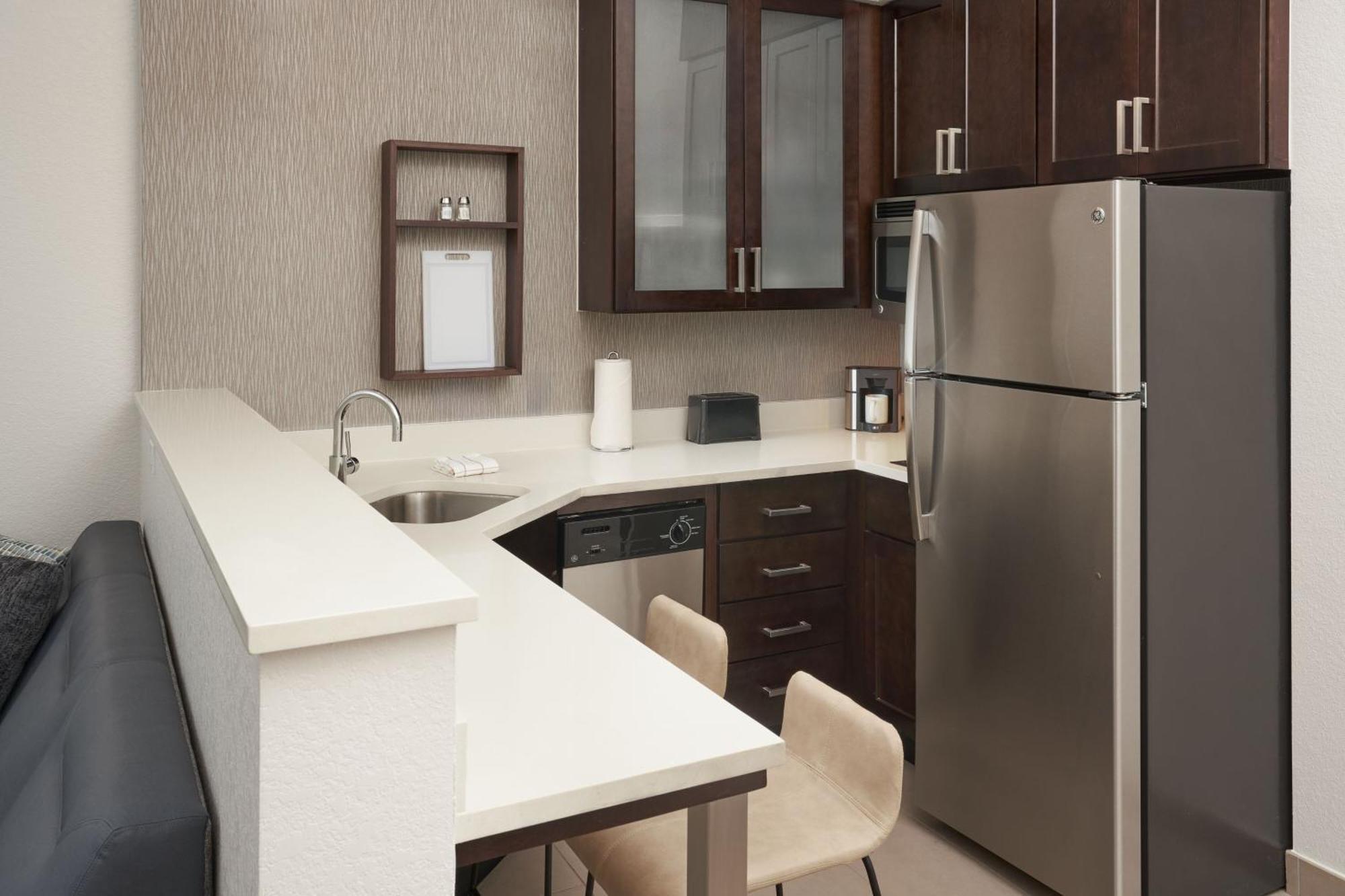 Hotel By Marriott West Palm Downtown 3*